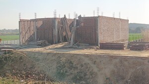  Plot For Sale in Kalindi Kunj