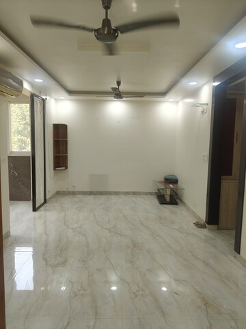 Room in 2 BHK Apartment at Vidya Enclave, Sector 56 – for Rent