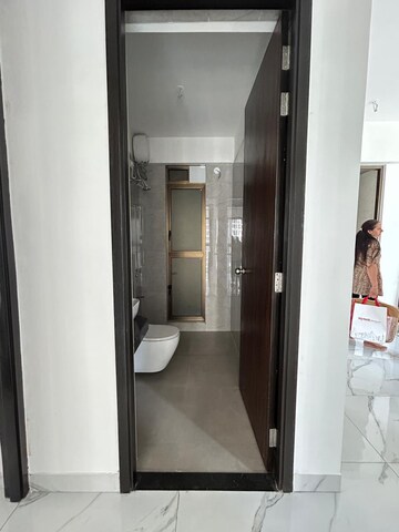 2 BHK Apartment For Rent in Piramal Vaikunth, Balkum Pada