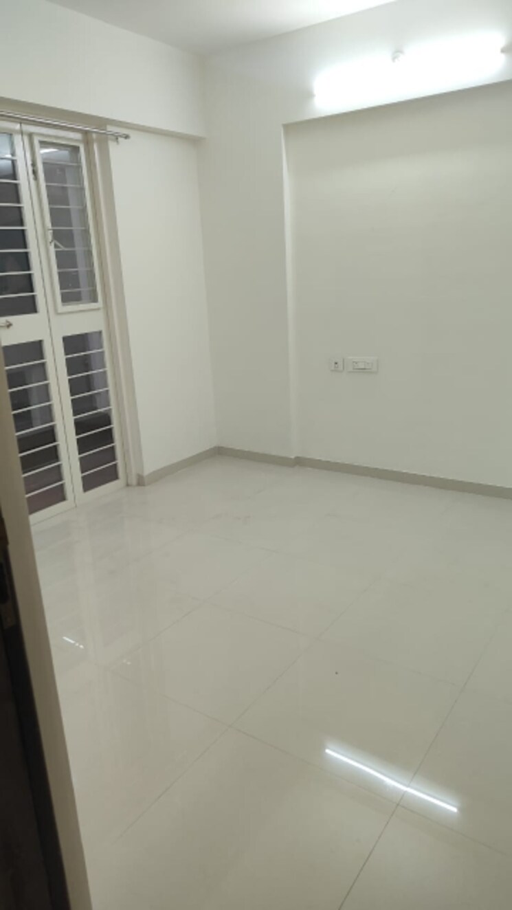 Room, sonigara-presidency 2 Bedroom 950 Sq.Ft. Apartment In Ravet Pune 8804539