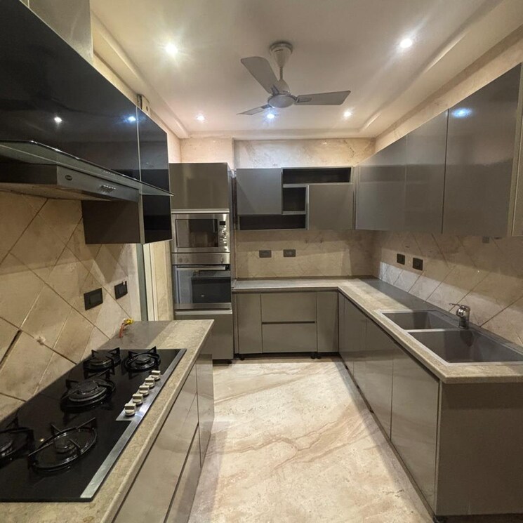 Kitchen, lajpat nagar iii 3 Bedroom 1800 Sq.Ft. Builder Floor In Lajpat Nagar Iii Delhi 8804561