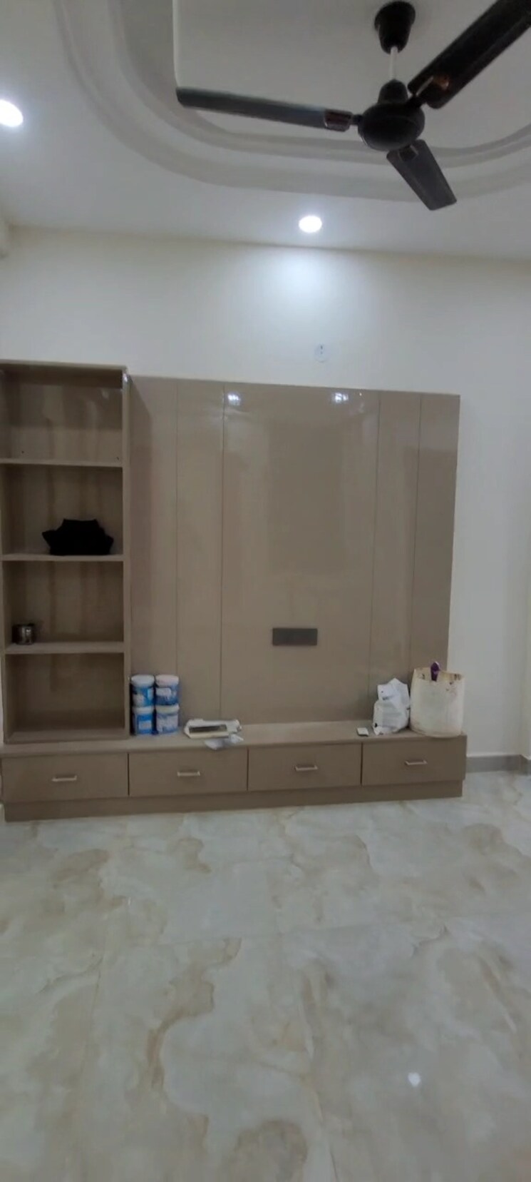 Living Room, sarfabad village 2.5 Bedroom 800 Sq.Ft. Builder Floor In Sarfabad Village Noida 8804645