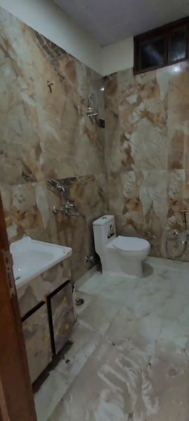 Bathroom, sarfabad village 2.5 Bedroom 800 Sq.Ft. Builder Floor In Sarfabad Village Noida 8804645