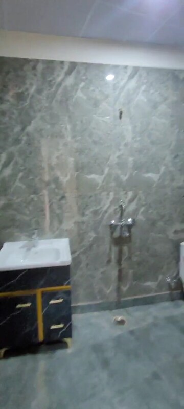 Bathroom in 2.5 BHK Builder Floor at Sarfabad Village – for Sale