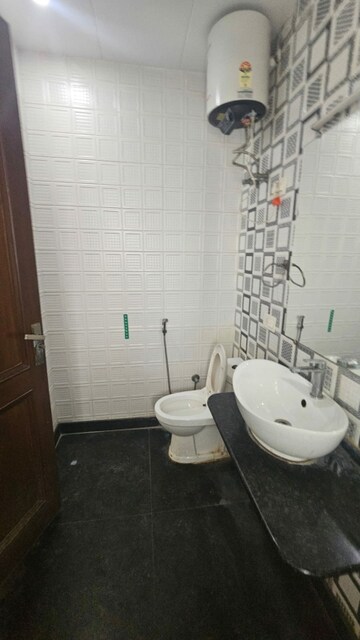 Bathroom in 3 BHK Builder Floor at East Patel Nagar – for Rent