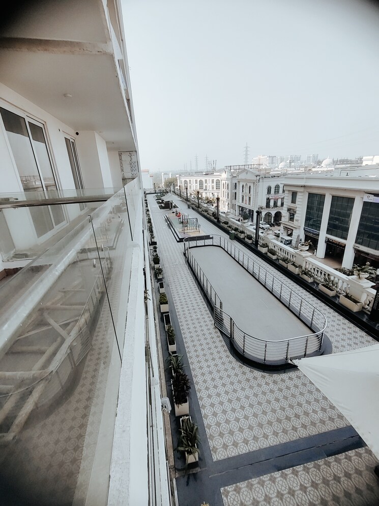Balcony, omaxe-royal-residency-faridabad 3 Bedroom 1925 Sq.Ft. Apartment In Sector 79 Faridabad 8804649