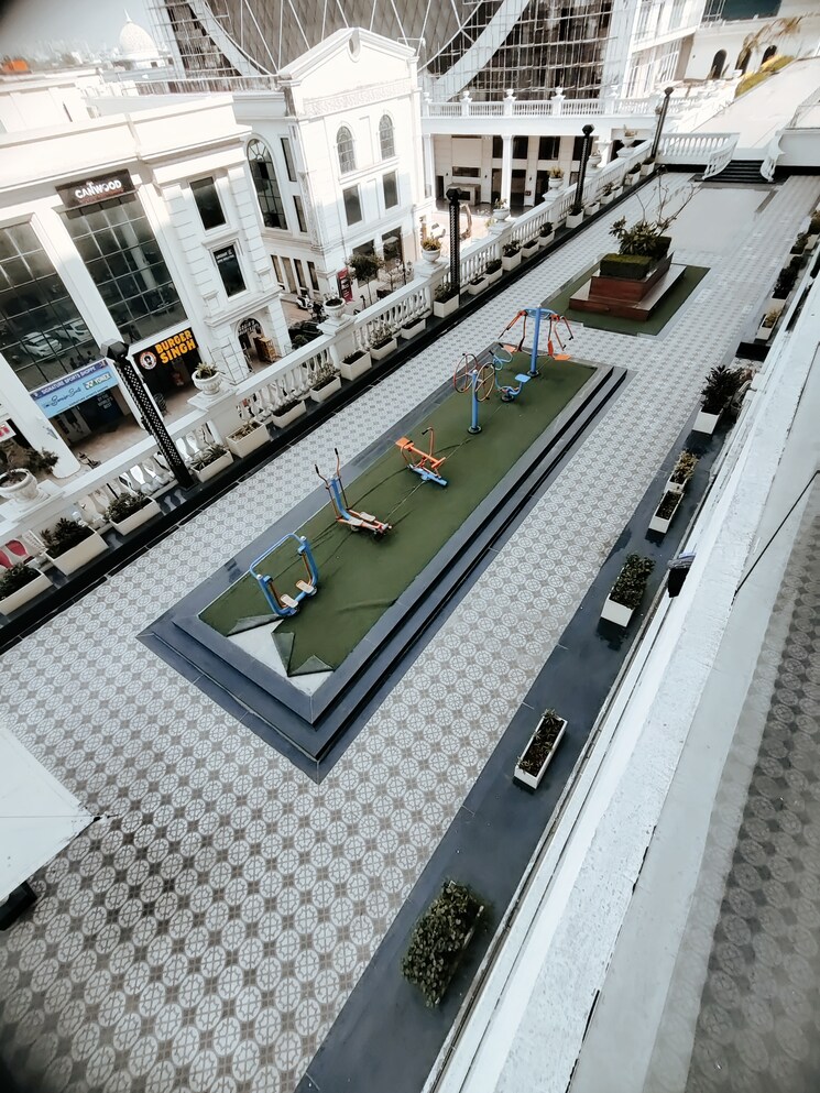 Balcony, omaxe-royal-residency-faridabad 3 Bedroom 1925 Sq.Ft. Apartment In Sector 79 Faridabad 8804649