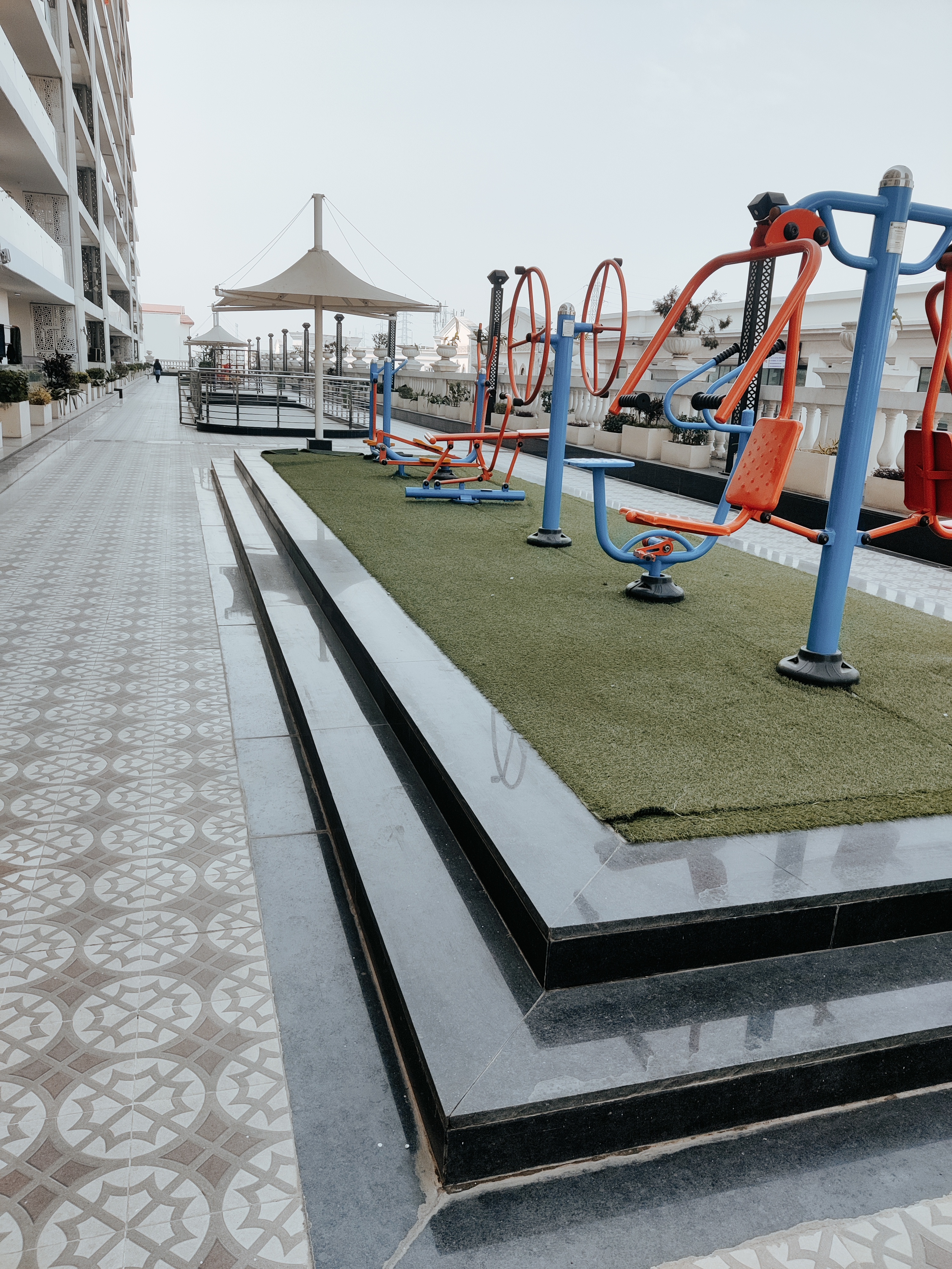 3 BHK Apartment For Rent in Omaxe Royal Residency Faridabad