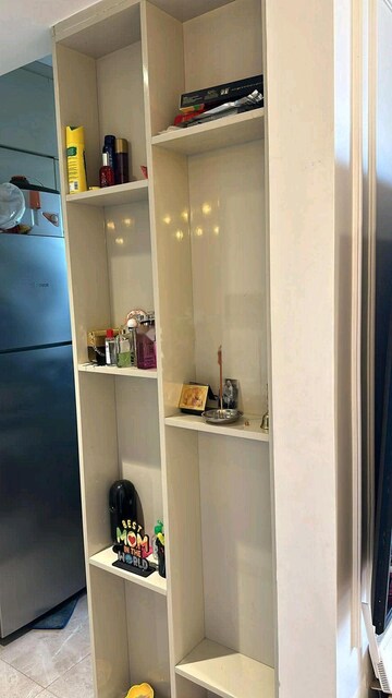 Furnished Amenities in 1 BHK Apartment at Hiranandani Highland, Powai – for Sale