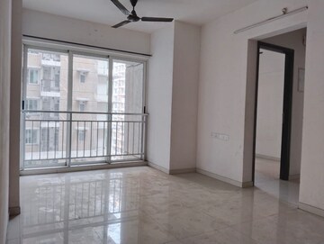 Room in 1.5 BHK Apartment at Marathon Nexzone, New Panvel – for Rent
