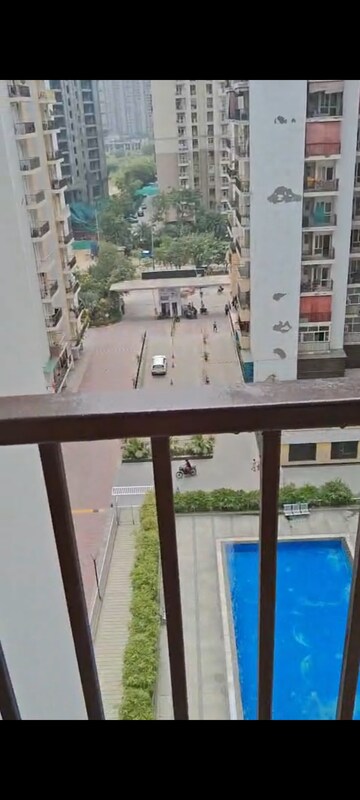 Master Plan in 2 BHK Apartment at Panchsheel Greens, Sector 16 Greater Noida – for Rent