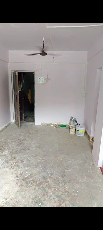 Room in 1 RK Apartment at Sarthak Society, Kalwa – for Rent