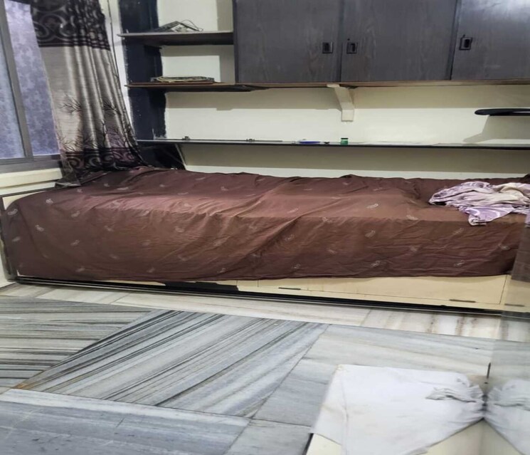 Bedroom, dadar east 1 RK 270 Sq.Ft. Apartment In Dadar East Mumbai 8805015