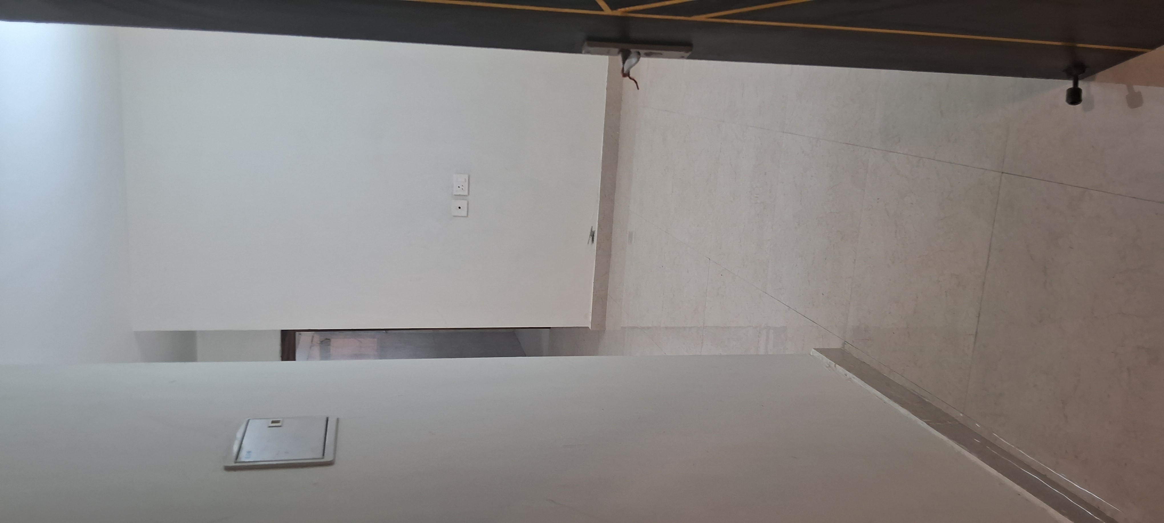 2 BHK + Extra Room Apartment For Rent in Signature Global Proxima