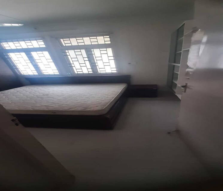 Bedroom, dadar east 3 Bedroom 1050 Sq.Ft. Apartment In Dadar East Mumbai 8805031