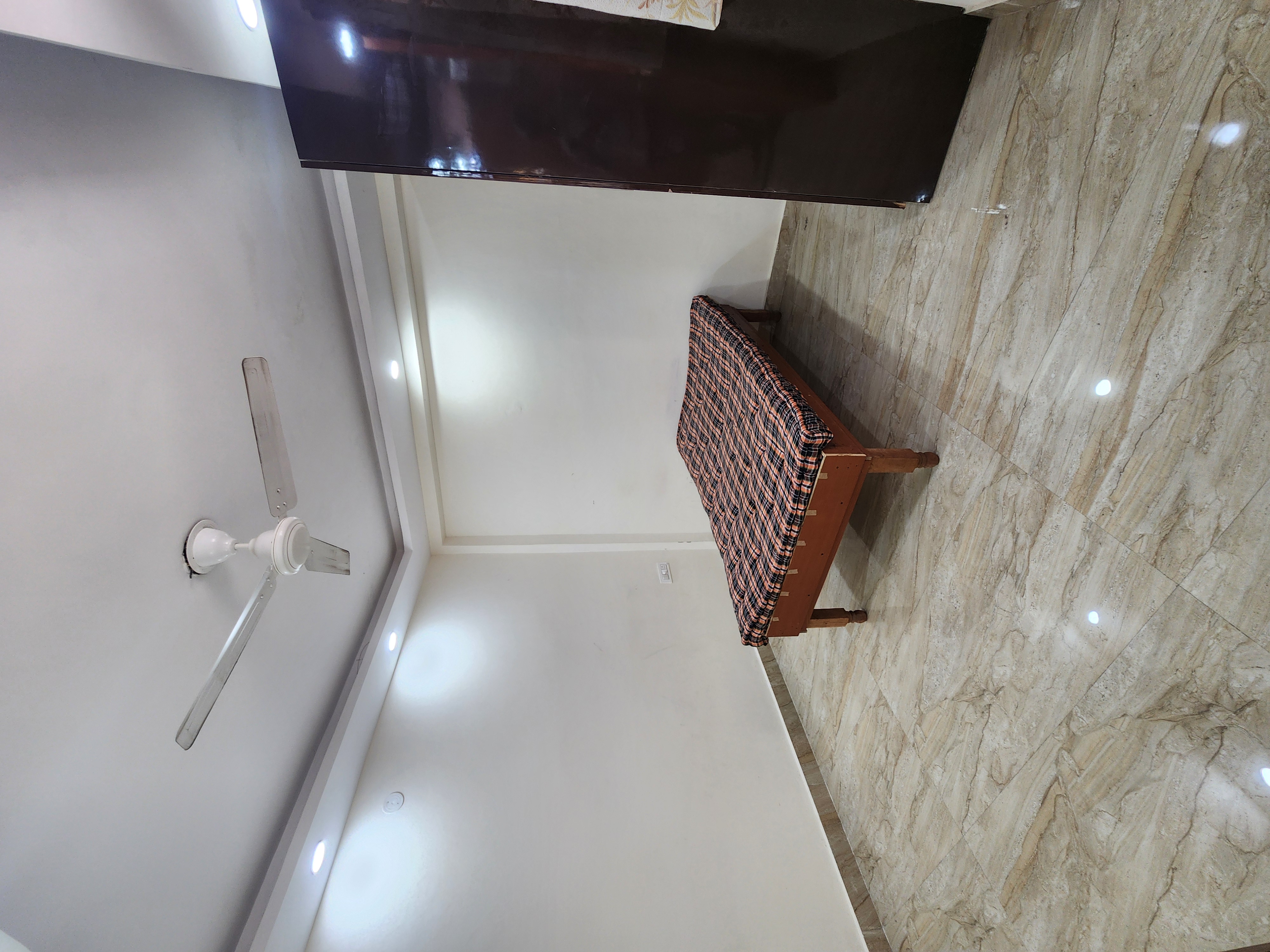 1 BHK Builder Floor For Rent in Chhatarpur 