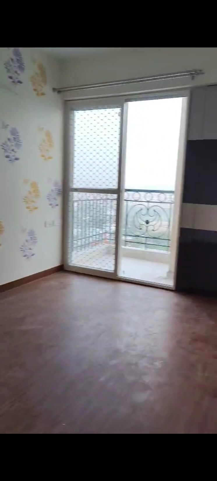 Room, prateek-grand-carnesia 2 Bedroom 970 Sq.Ft. Apartment In Siddharth Vihar Ghaziabad 8805039