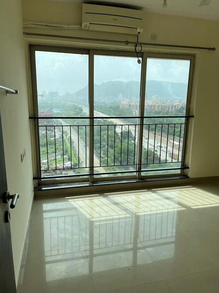 Room, rustomjee-urbania-astraea 2 Bedroom 700 Sq.Ft. Apartment In Majiwada Thane 8805043