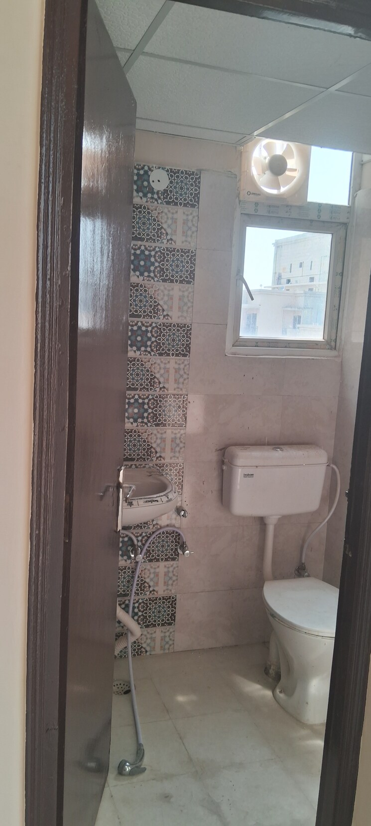 Living Room, signature-global-proxima 2 Bedroom 674 Sq.Ft. Apartment In Sector 89 Gurgaon 8805080