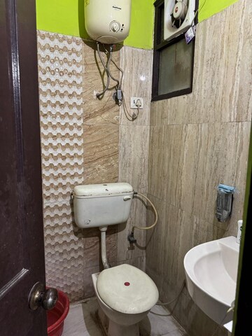 Bathroom in 2 BHK Builder Floor at Vasundhara Sector 5 – for Rent