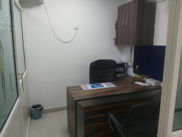 Kitchen, sector 64 Commercial Office Space 1200 Sq.Ft. In Sector 64 Noida 8805101