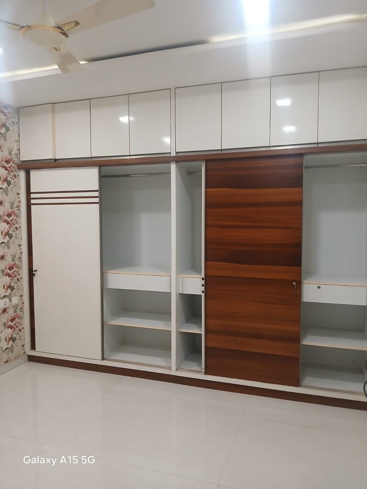 Room, lodha-meridian 3 Bedroom 1500 Sq.Ft. Apartment In Kukatpally Hyderabad 8805137