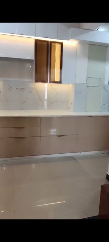 Bathroom in 2.5 BHK Apartment at Prateek Grand Paeonia, Krishna Vihar – for Rent