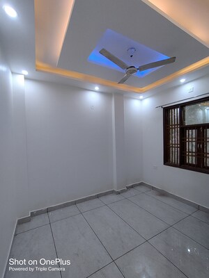 2 BHK Builder Floor For Rent in Dwarka Mor