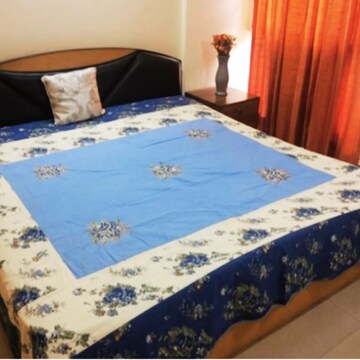 Bedroom in 3 BHK Apartment at DLF The Princeton Estate, Dlf Phase V – for Rent