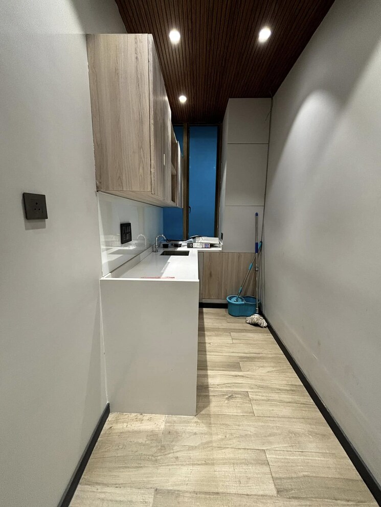 Kitchen, lodha-supremus-lower-parel Commercial Office Space 800 Sq.Ft. In Lower Parel Mumbai 8805154