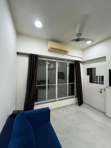 Living Room in 2 BHK Apartment at Sealine Apartment, Pali Hill – for Rent