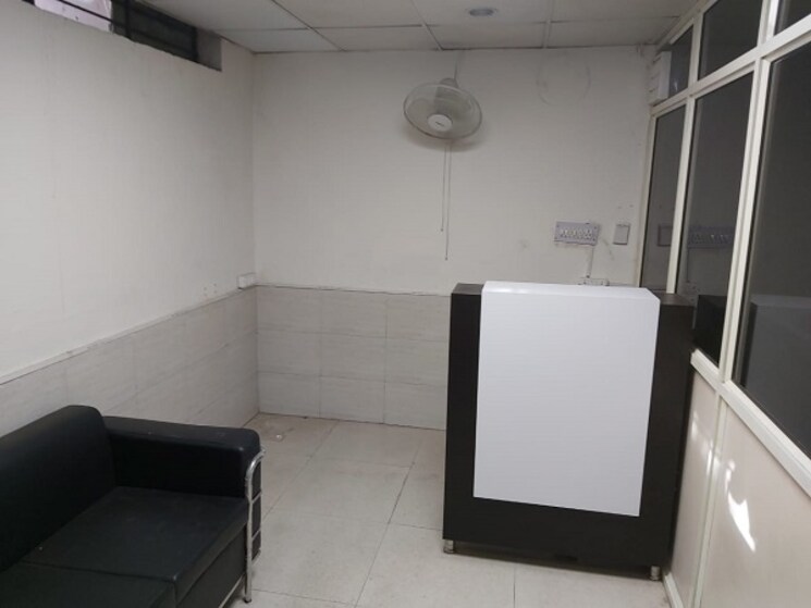 Team Area, sector 64 Commercial Office Space 1000 Sq.Ft. In Sector 64 Noida 8805176