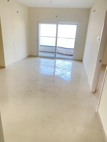 Room in 4 BHK Apartment at Avon Vista, Balewadi – for Rent