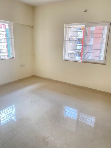 Room in 4 BHK Apartment at Avon Vista, Balewadi – for Rent