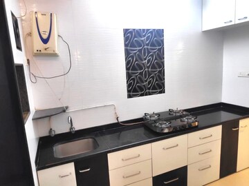 Master Bedroom in 2.5 BHK Apartment at Thane West – for Rent