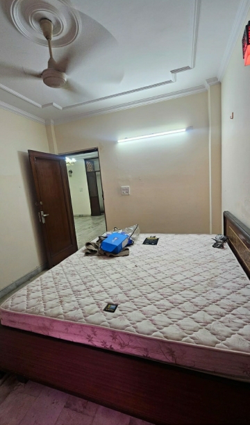 3 BHK + Study Room,Extra Room Builder Floor For Rent in New Rajinder Nagar