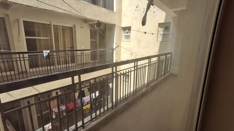 Balcony, ambala highway 3 Bedroom 1700 Sq.Ft. Apartment In Ambala Highway Zirakpur 8805373