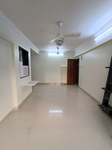 Room in 1 BHK Apartment at Noahs Ark, Borivali West – for Rent