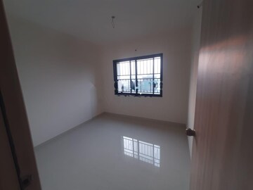 Room in 2 BHK Apartment at VJ Yashwin Nuovo Centro, Wakad – for Rent