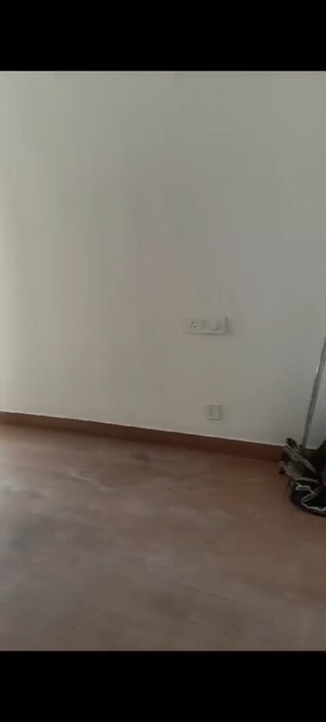 2 BHK Apartment For Rent in Prateek Grand City, Siddharth Vihar
