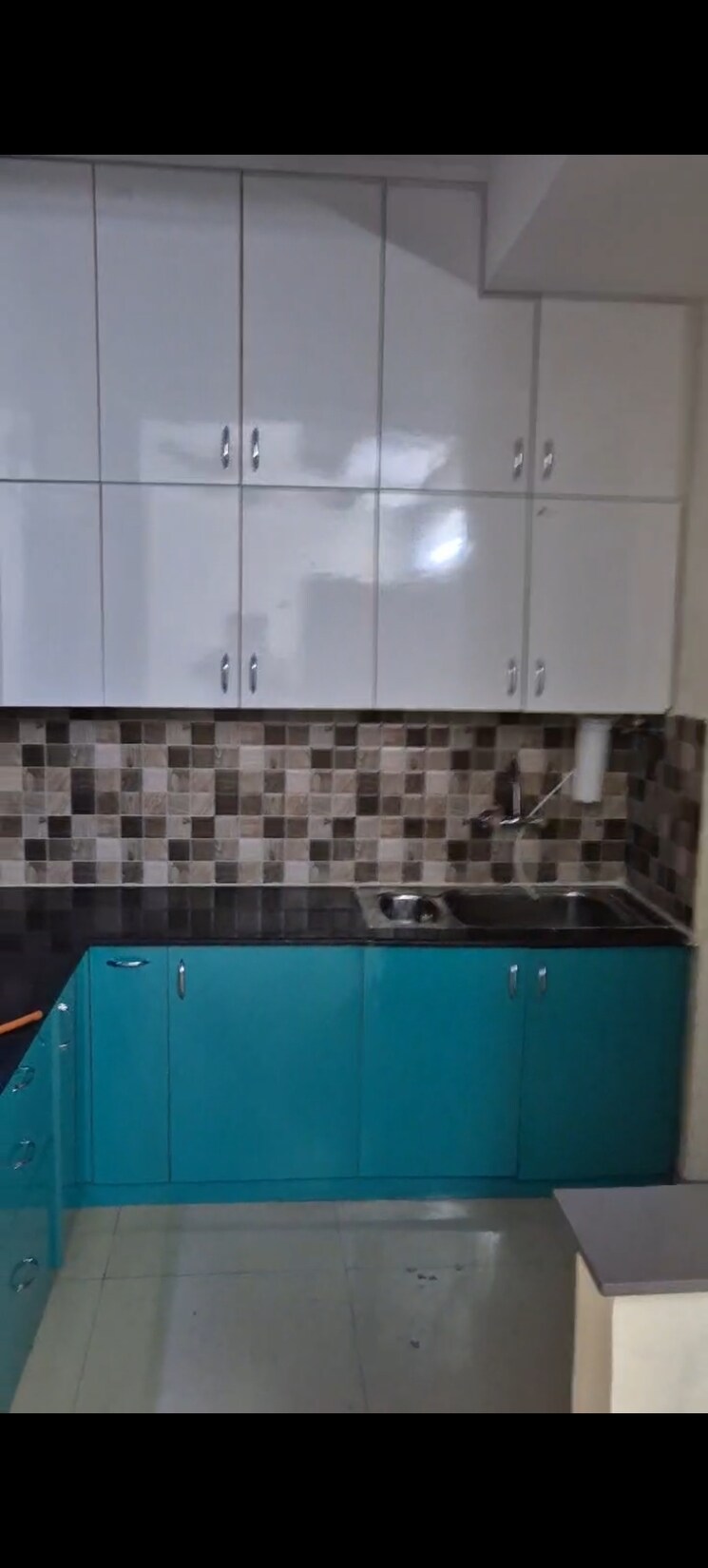 Kitchen, prateek-grand-paeonia 2 Bedroom 970 Sq.Ft. Apartment In Krishna Vihar Ghaziabad 8805452