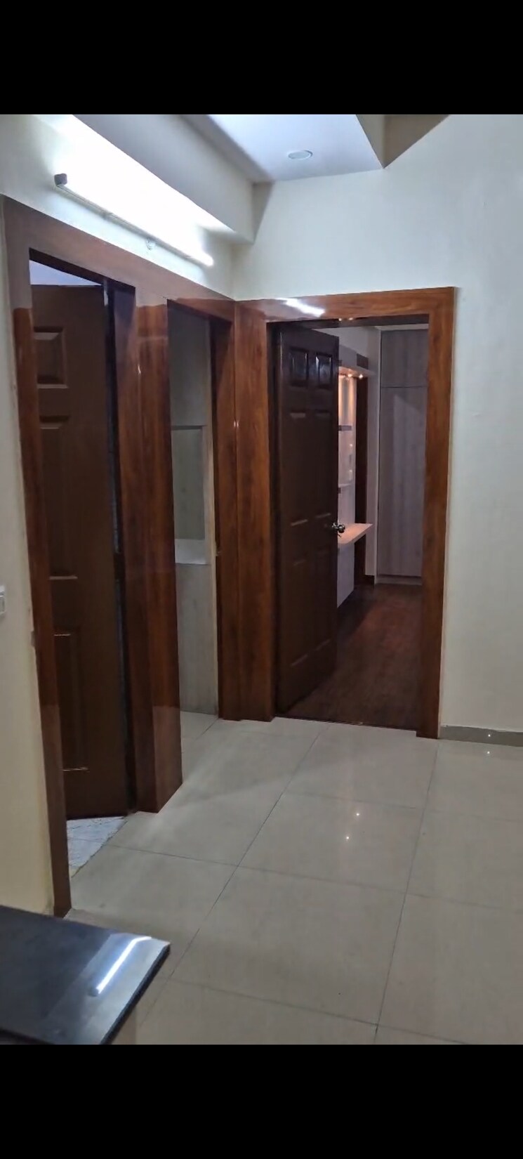 undefined, prateek-grand-paeonia 2 Bedroom 970 Sq.Ft. Apartment In Krishna Vihar Ghaziabad 8805452