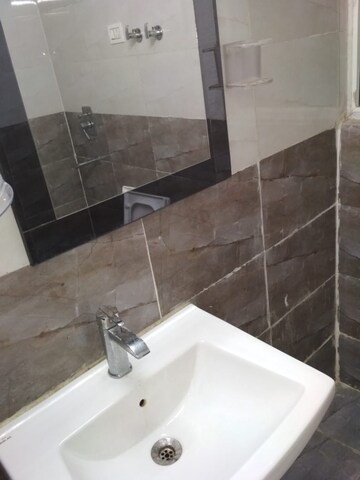 Bathroom in 2 BHK Apartment at Supertech Czar Suites, Omicron I Greater Noida – for Sale