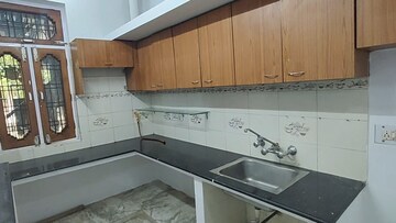 Kitchen in 2 BHK Villa at Gomti Nagar – for Rent