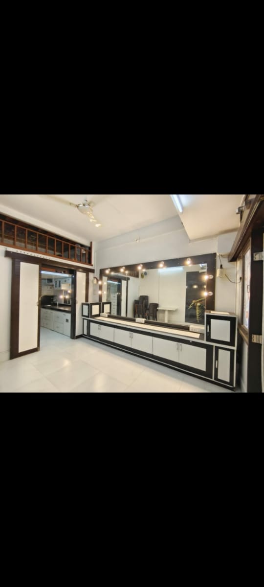 Office Space For Rent in Nav Dadar CHS