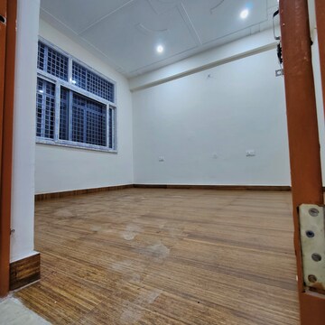 Master Bedroom in 2 BHK Apartment at Sahastradhara Road – for Rent
