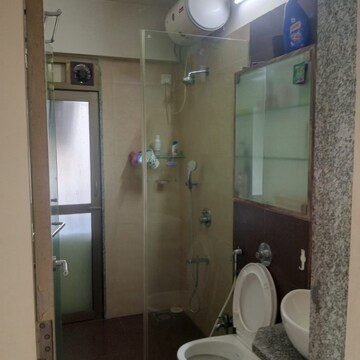 Bathroom in 3 BHK Apartment at Darsshan Ricco, Lower Parel – for Sale