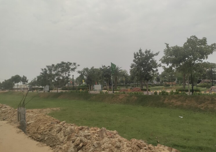 undefined, sector 70  268 Sq.Yd. Plot In Sector 70 Faridabad 8805514