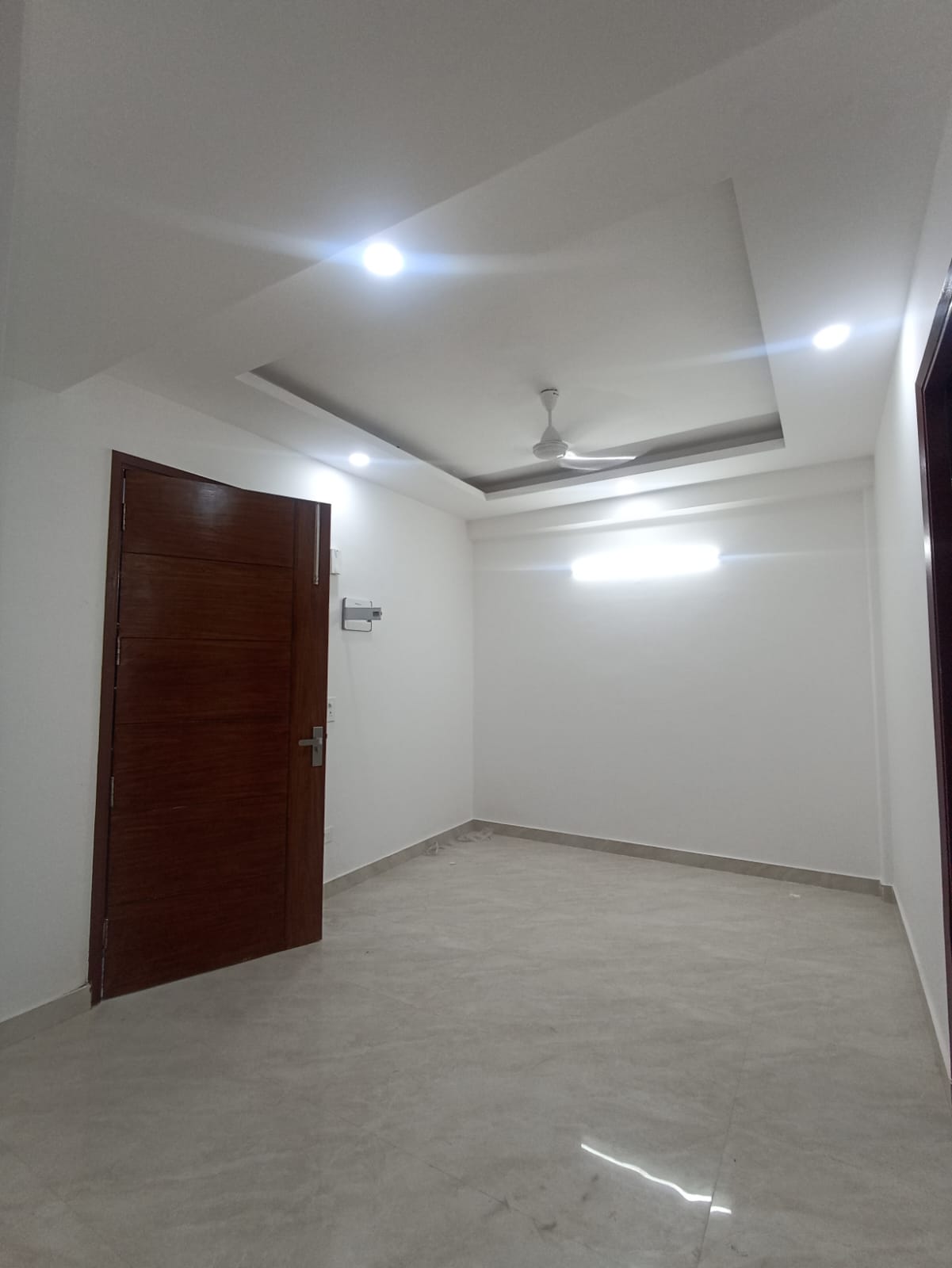 1 BHK + Extra Room Builder Floor For Rent in Saket