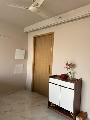 Room in 3 BHK Builder Floor at BPTP Amstoria Country Floor, Sector 102 – for Sale